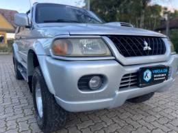 MITSUBISHI - PAJERO - 2003/2003 - Prata - R$ 48.000,00