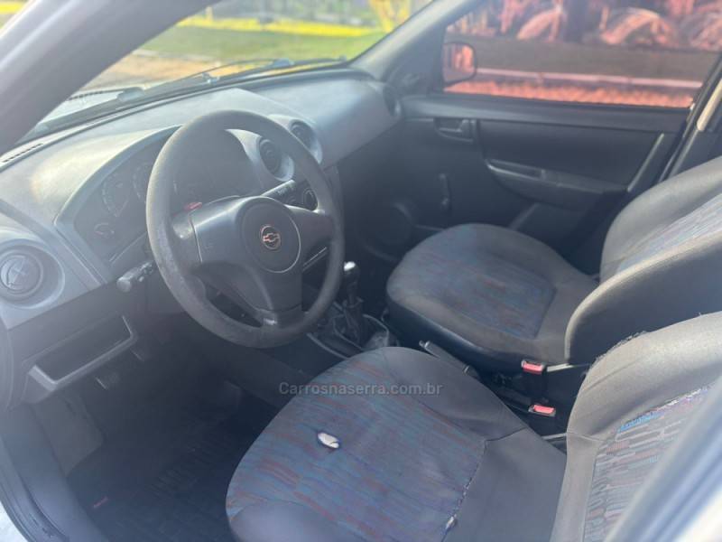 CHEVROLET - CELTA - 2006/2007 - Branca - Sob Consulta