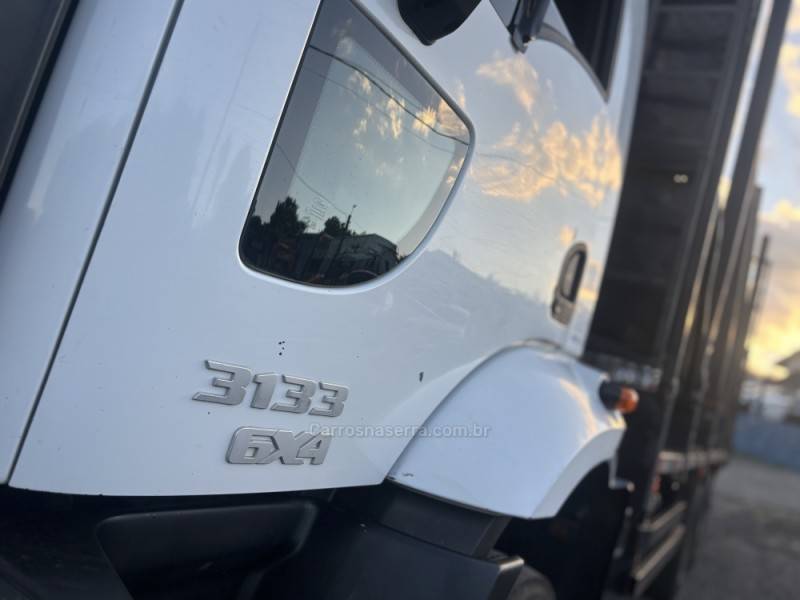 FORD - CARGO 3133 - 2012/2013 - Branca - Sob Consulta