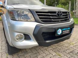 TOYOTA - HILUX - 2012/2012 - Prata - Sob Consulta