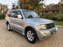 MITSUBISHI - PAJERO - 2006/2006 - Prata - R$ 65.900,00