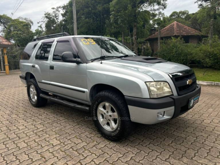 CHEVROLET - BLAZER - 2009/2009 - Prata - R$ 46.900,00