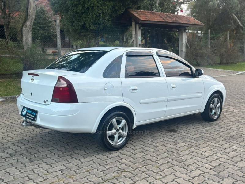 CHEVROLET - CORSA - 2008/2009 - Branca - Sob Consulta