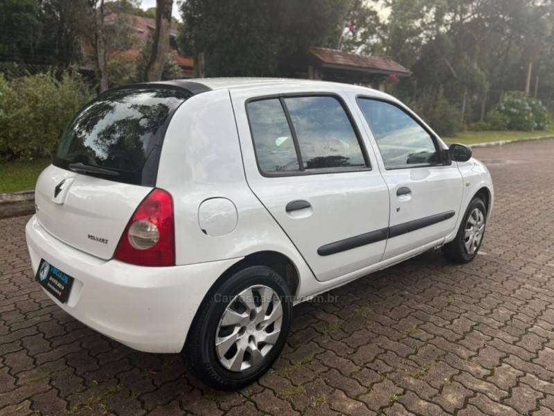 RENAULT - CLIO - 2007/2008 - Branca - Sob Consulta