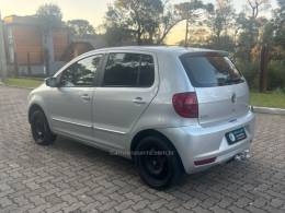 VOLKSWAGEN - FOX - 2009/2010 - Prata - Sob Consulta
