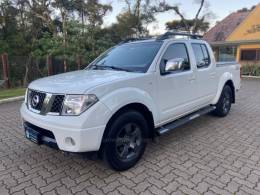 NISSAN - FRONTIER - 2013/2013 - Branca - R$ 105.000,00