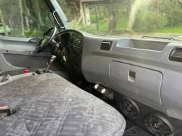 MERCEDES-BENZ - ACCELO 915 - 2004/2004 - Branca - R$ 160.000,00