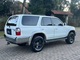 TOYOTA - HILUX SW4 - 2001/2001 - Branca - Sob Consulta