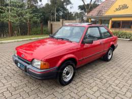 FORD - ESCORT - 1990/1990 - Vermelha - R$ 19.900,00