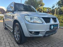 MITSUBISHI - PAJERO TR4 - 2013/2013 - Prata - Sob Consulta