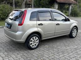 FORD - FIESTA - 2013/2013 - Prata - Sob Consulta
