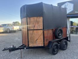 OUTRAS - REBOQUE - 2024/2024 - Marrom - Sob Consulta