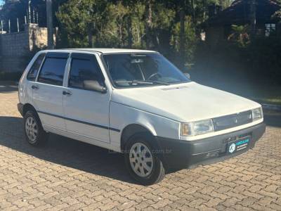 FIAT - UNO - 2014/2015 - Branca - Sob Consulta
