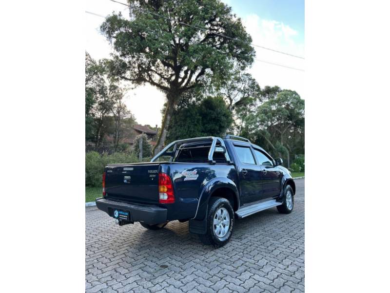 TOYOTA - HILUX - 2009/2009 - Preta - Sob Consulta