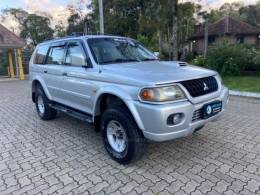 MITSUBISHI - PAJERO - 2003/2003 - Prata - R$ 48.000,00